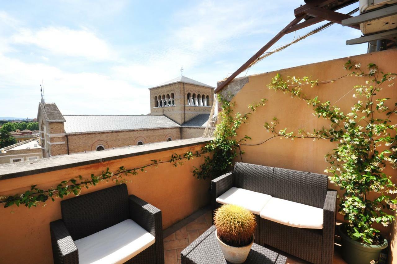 Penthouse With View Apartman Róma Kültér fotó